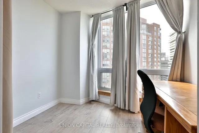 Additional image 19 of 1055 Bay St Unit 2209