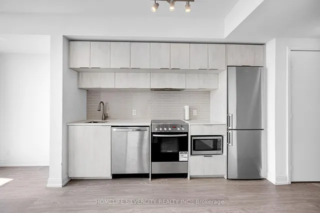 Additional image 13 of 181 Dundas St Unit Ph8