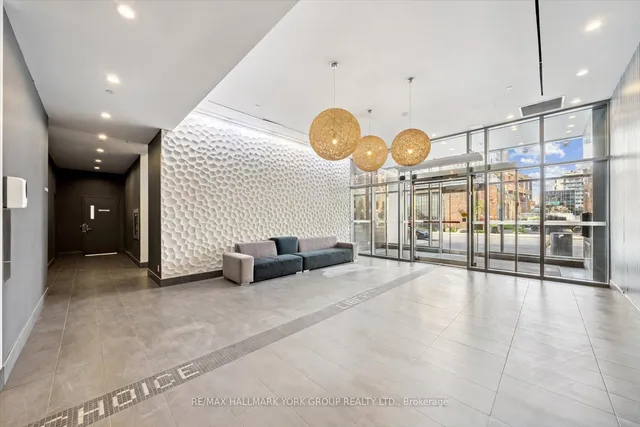 Additional image 8 of 150 East Liberty St Unit 1113