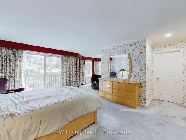 Additional image 22 of 389 Kingsdale Ave