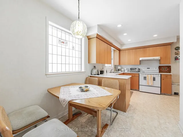 Additional image 14 of 6 Lurgan Dr