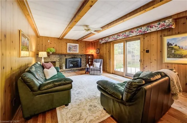 Additional image 14 of 15 Buttonwood Dr