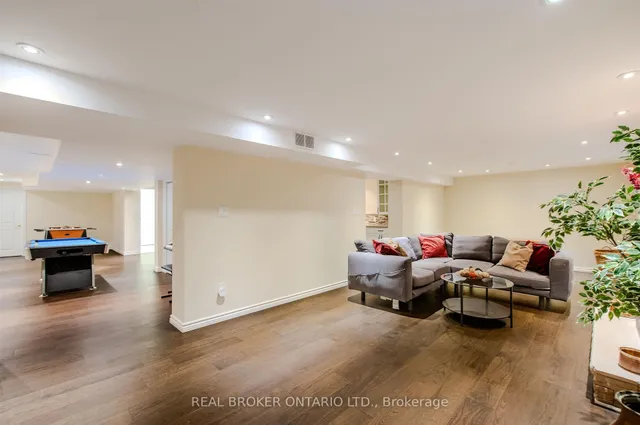 Additional image 38 of 6 Streatham Pl