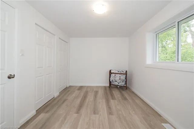 Additional image 26 of 50 Westmount Rd Unit 8