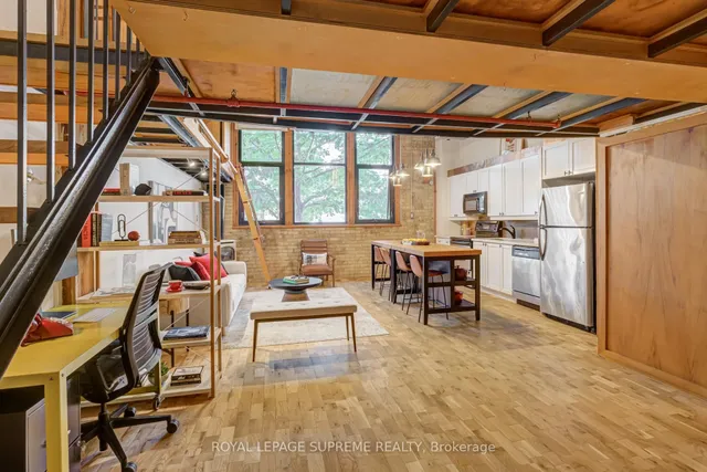 Additional image 8 of 371 Wallace Ave Unit 10