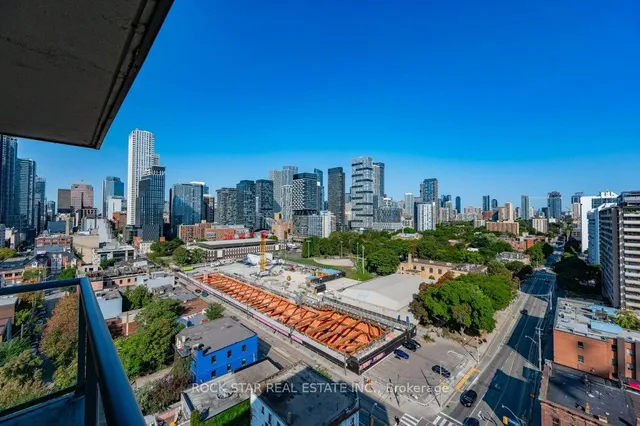 Additional image 27 of 320 Richmond St Unit LPH13