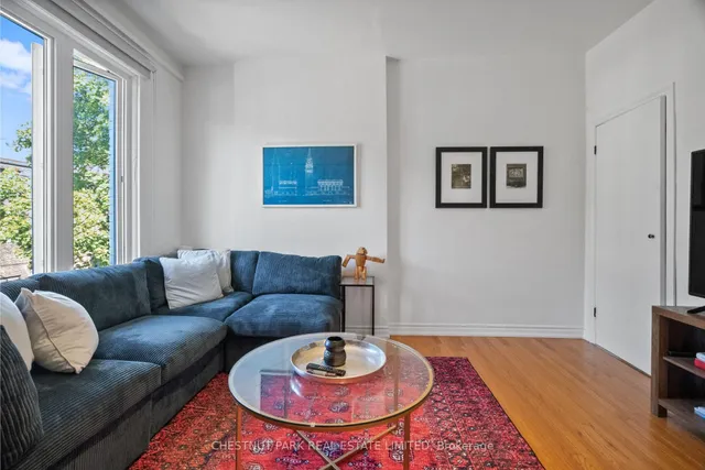 Additional image 22 of 371 Howland Ave