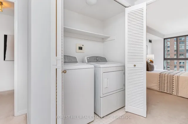 Additional image 32 of 3 Concorde Pl Unit 2004