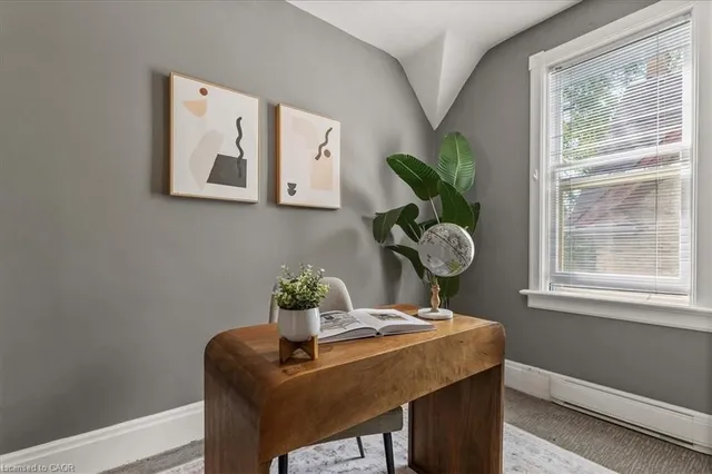 Additional image 29 of 19 Richmond Ave