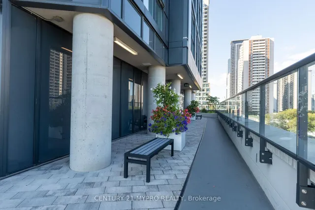 Additional image 34 of 159 Wellesley St Unit 2501