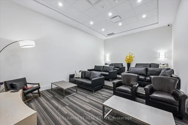 Additional image 25 of 100 Garment St Unit 902