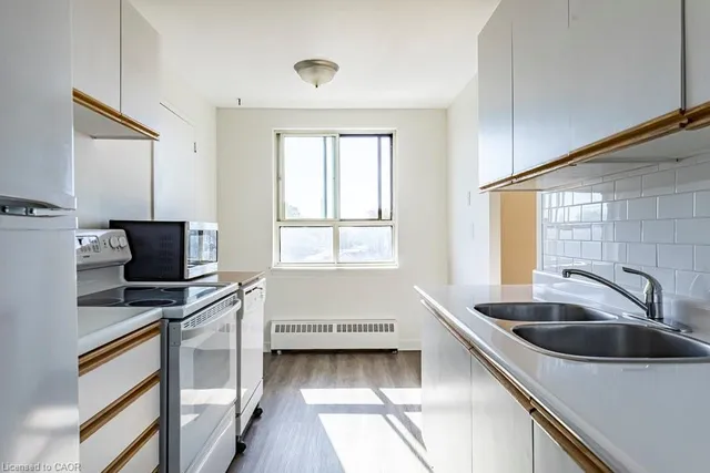 Additional image 13 of 1101 Pharmacy Ave Unit 503