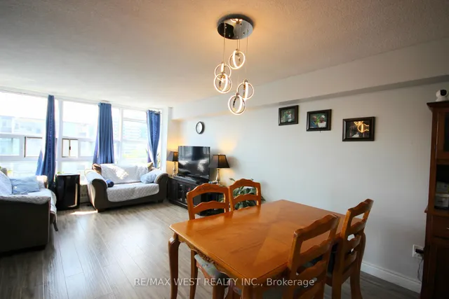 Additional image 2 of 3380 Eglinton Ave Unit 801