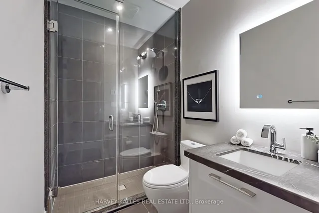 Additional image 32 of 29 Queens Quay Unit 813