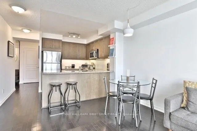 Additional image 8 of 308 Palmerston Ave Unit 305