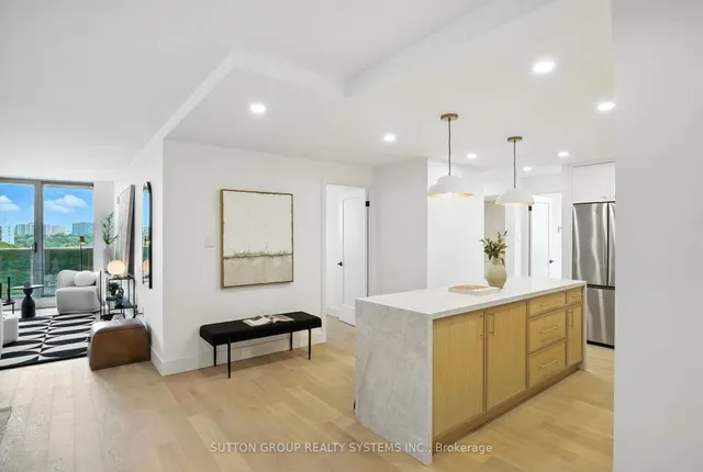 Additional image 3 of 812 Burnhamthorpe Rd Unit 907