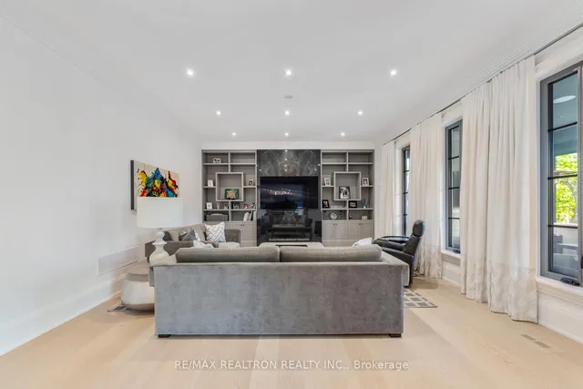 Additional image 17 of 20 Sunbeam Ave