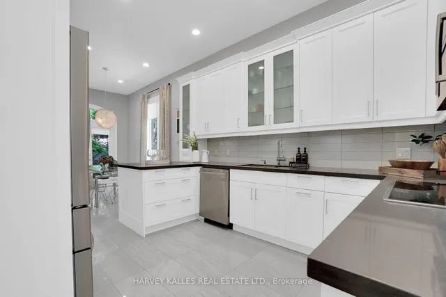 Additional image 14 of 398 Bedford Park