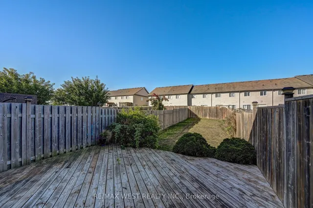 Additional image 42 of 21 Machado St