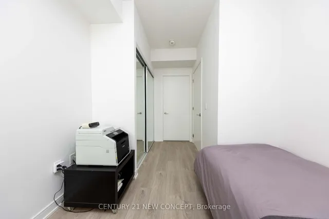 Additional image 10 of 50 Wellesley St Unit 508