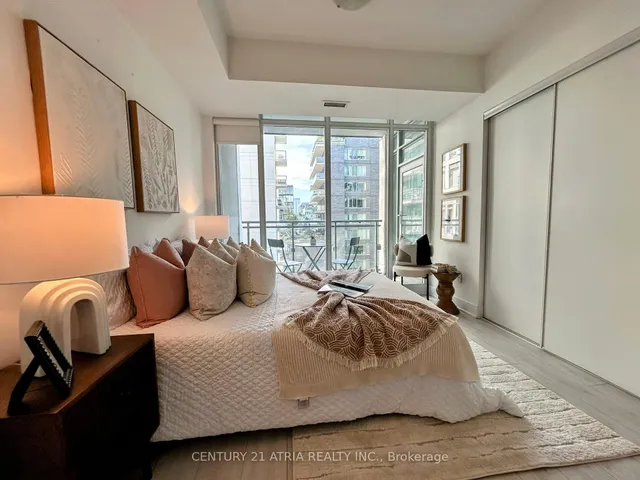 Additional image 8 of 525 Adelaide St Unit 1503