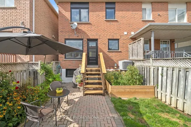 Additional image 38 of 47 Tarragona Blvd