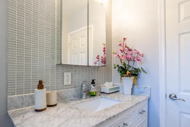 Additional image 26 of 15 Stanland Dr