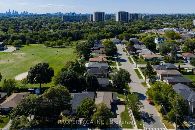 Additional image 27 of 316 Renforth Dr