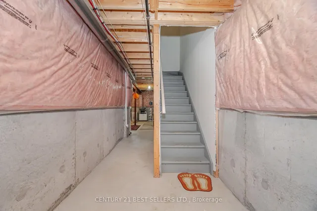 Additional image 39 of 82 Pilkington Dr