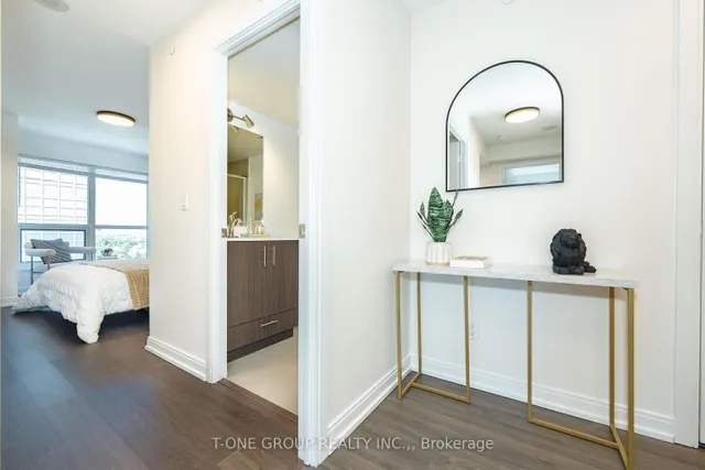 Additional image 11 of 255 Village Green Sq Unit 1003