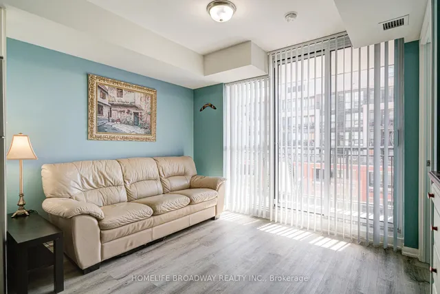 Additional image 16 of 3091 Dufferin St Unit 1011