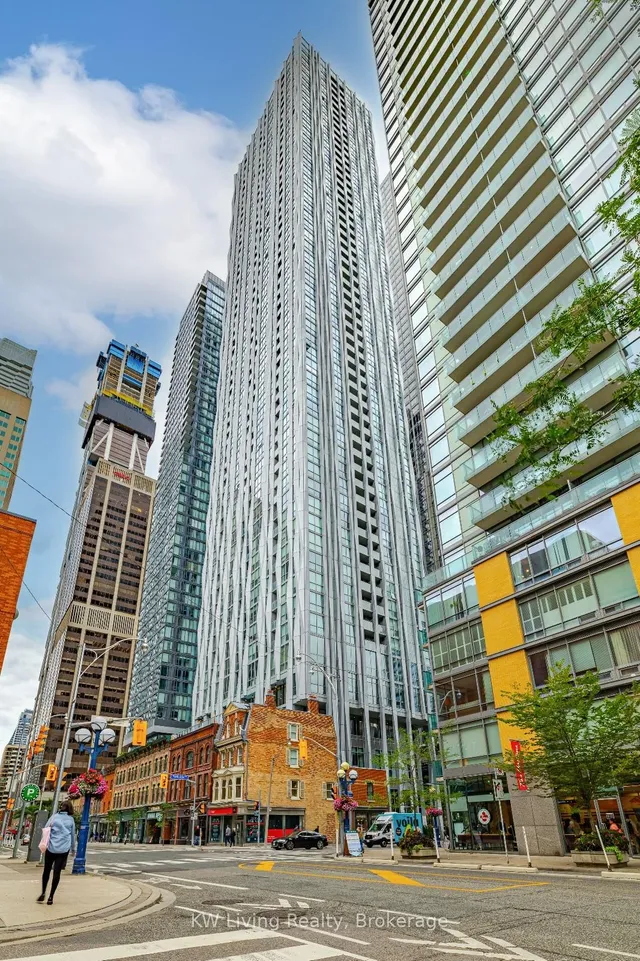 1 Yorkville Ave Unit 4009