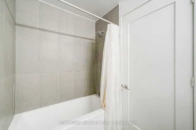 Additional image 15 of 70 Princess St Unit 1723