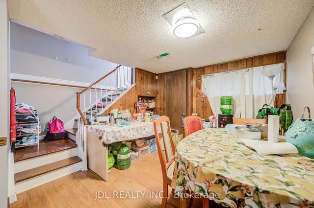 Additional image 34 of 6 Norhead Ave