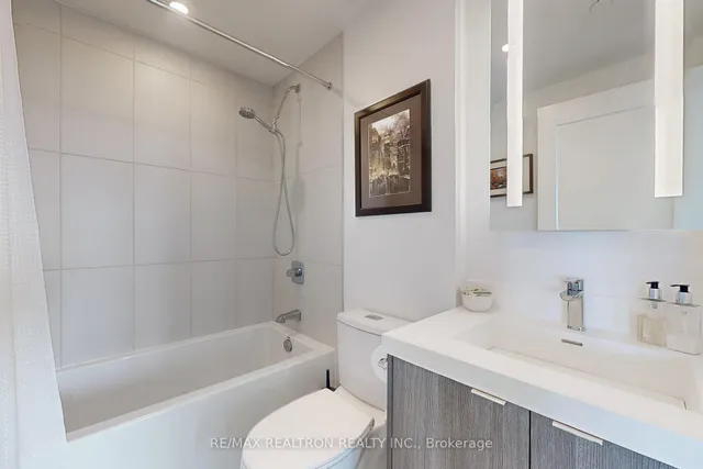 Additional image 16 of 20 Inn On The Park Dr Unit 1432