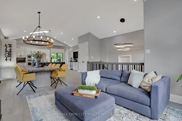 Additional image 13 of 34 Woodcrest Crt