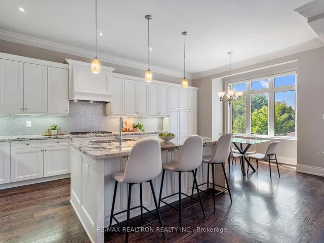 Additional image 11 of 116 Faywood Blvd