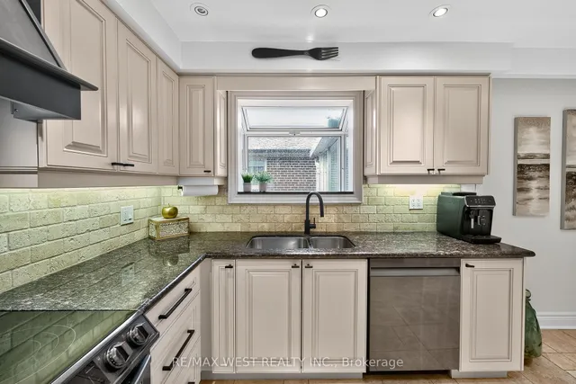 Additional image 20 of 43 St Georges Blvd