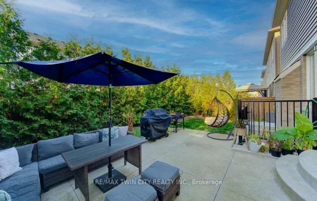 Additional image 40 of 231 Grovehill Cres