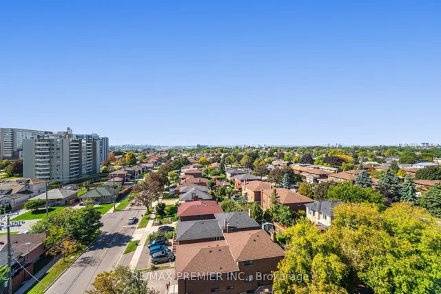 Additional image 50 of 2800 KEELE St Unit TH 107