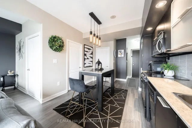 Additional image 6 of 25 Capreol Crt Unit 3008