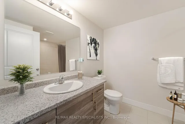 Additional image 16 of 160 Rochefort St Unit B-17