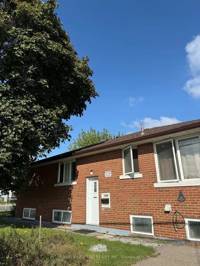 Additional image 3 of 1013 Islington Ave