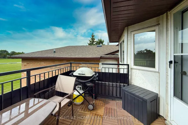 Additional image 18 of 988 SHEPPARD Ave Unit 32