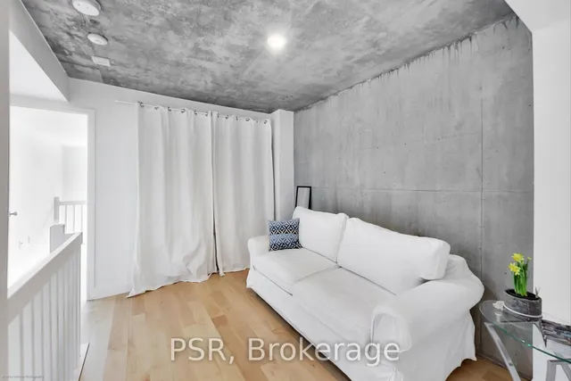 Additional image 26 of 954 King St Unit 511