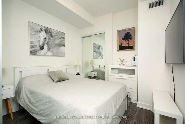 Additional image 15 of 1 Yorkville Ave Unit 2009