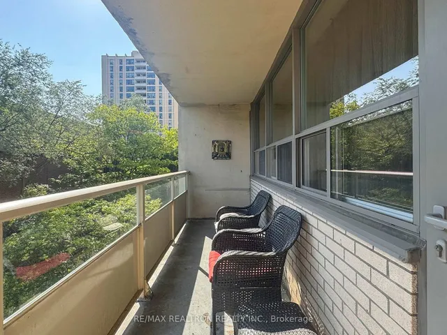 Additional image 28 of 360 Ridelle Ave Unit 410