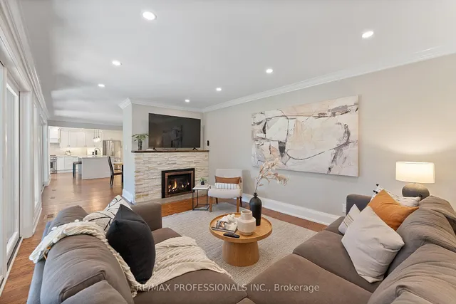 Additional image 17 of 19 Palace Arch Dr