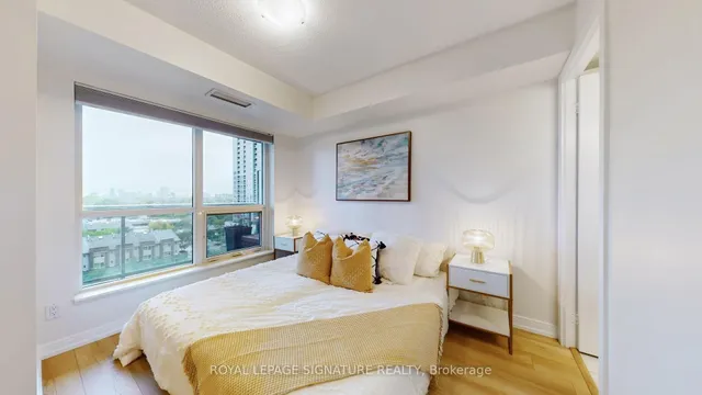 Additional image 7 of 181 Village Green Sq Unit 915