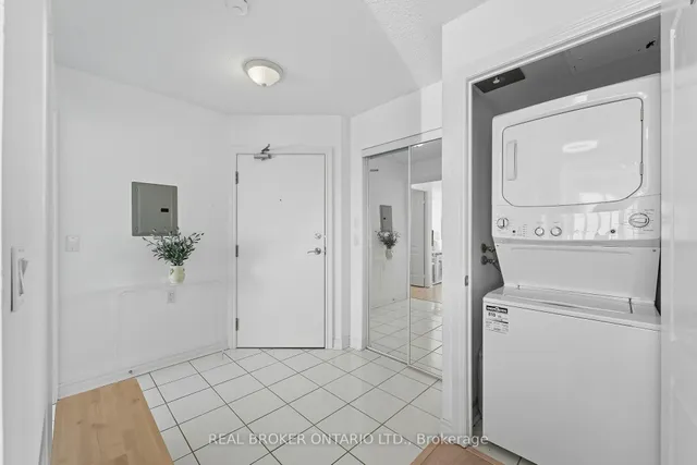 Additional image 12 of 1030 Sheppard Ave Unit 704